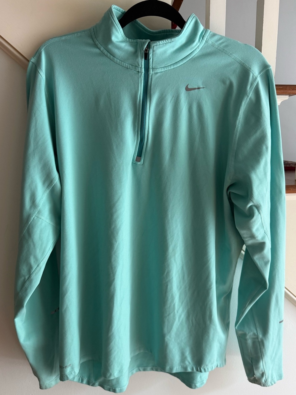 Nike Dri-FIT Tiffany Blue Quarter Zip - Excellent Condition! Women’s size Large